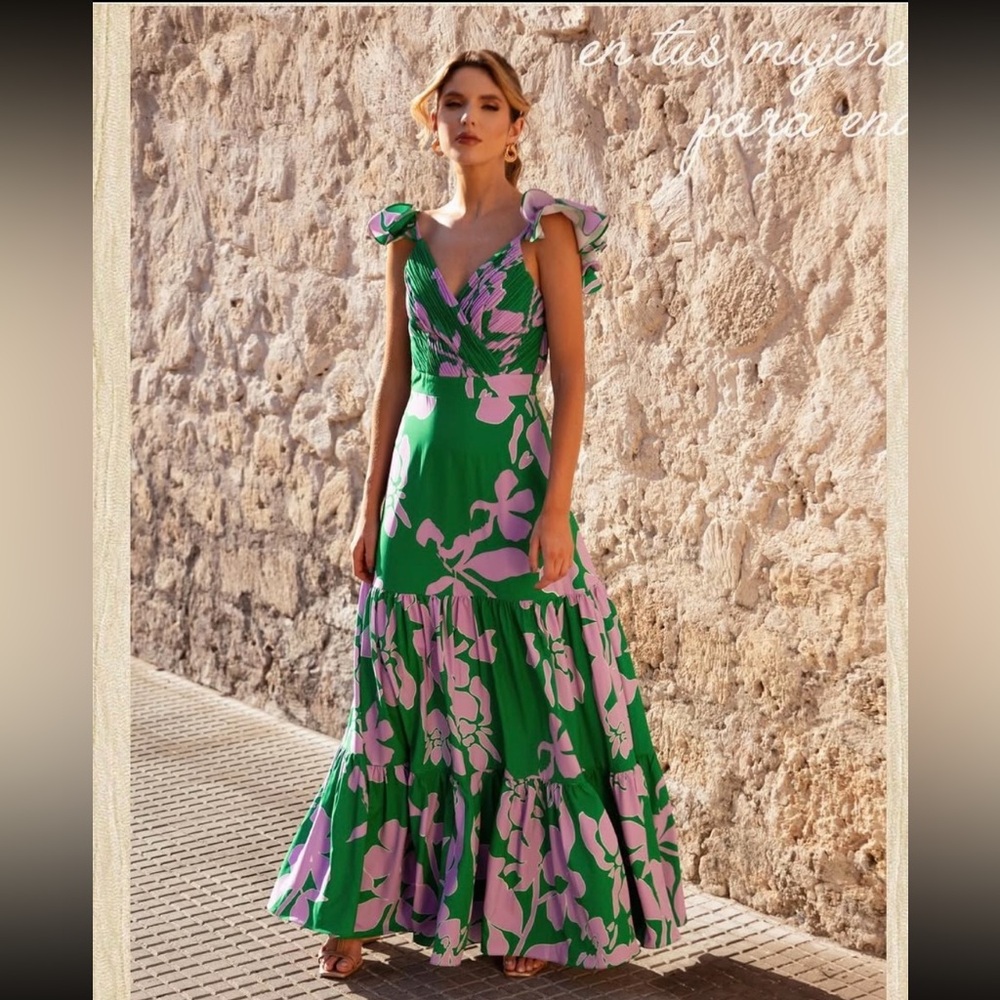 New Maxi Dress Size S,M,